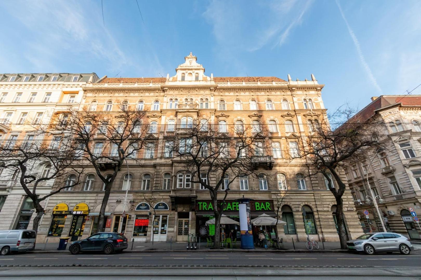 Royale Apartment Будапеща Екстериор снимка